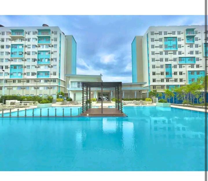Condotel Dc Marina Spatial Felinvest Dumaguete City Exteriör bild