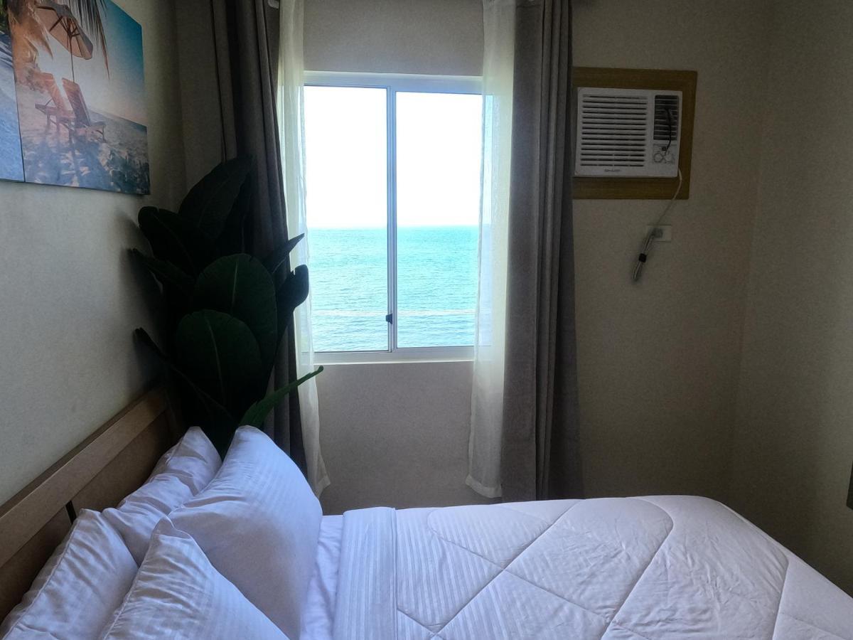 Condotel Dc Marina Spatial Felinvest Dumaguete City Exteriör bild