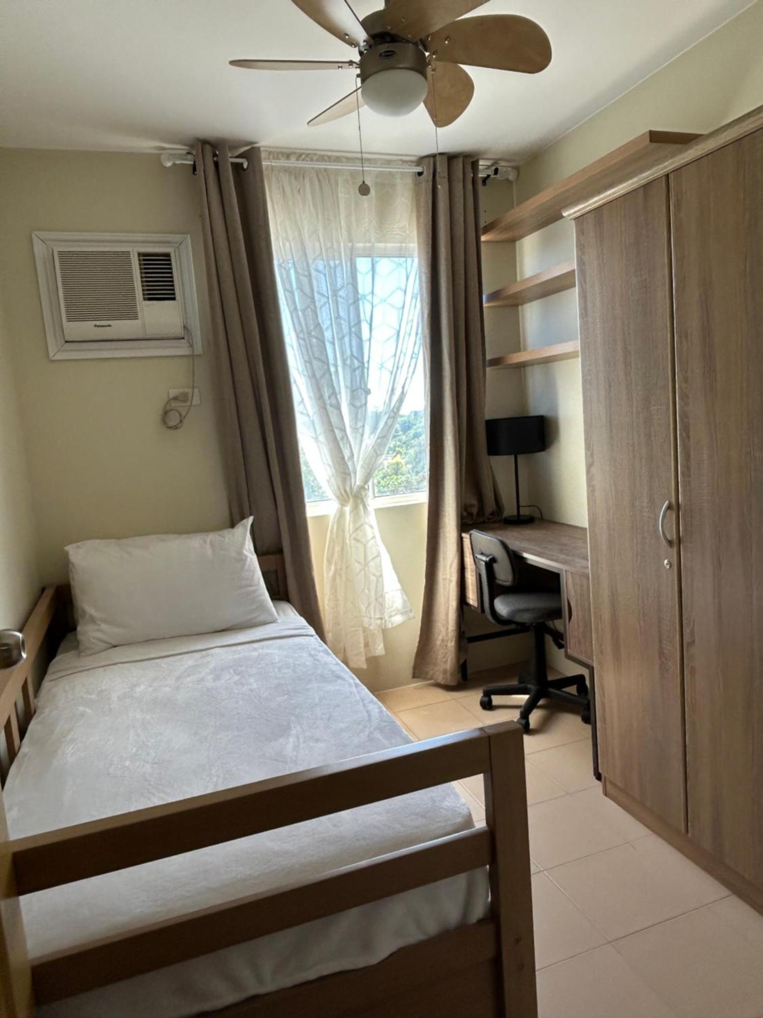 Condotel Dc Marina Spatial Felinvest Dumaguete City Exteriör bild